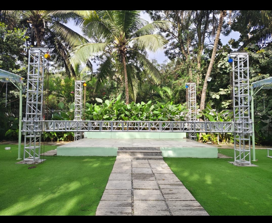 Outdoor Certified Aluminum Truss Frame System Installation